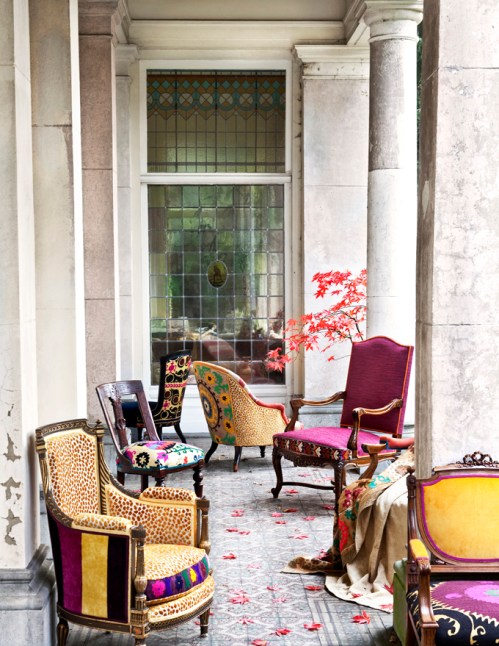 Momiq combines antique and vintage furniture with fabrics from the old silk road